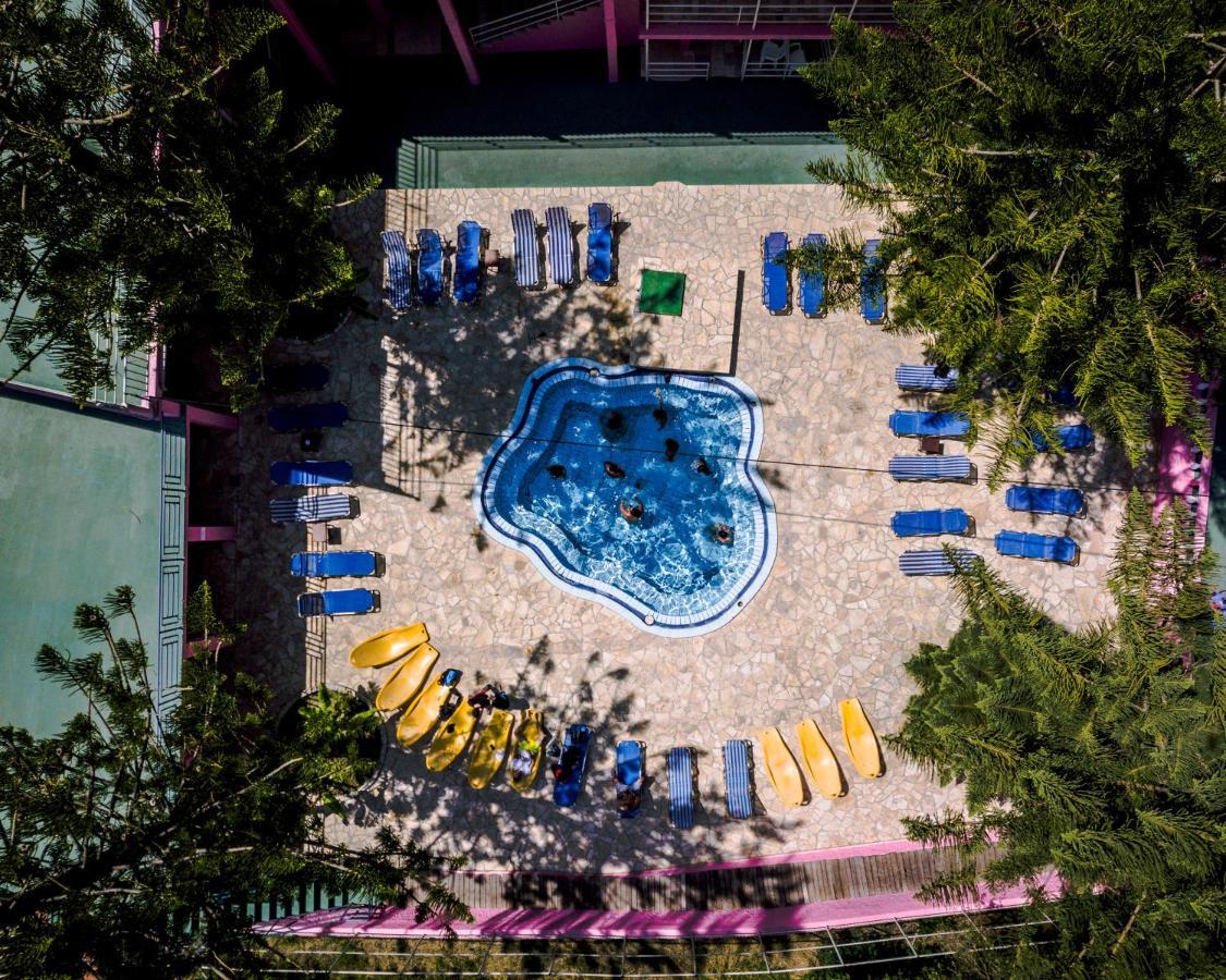 The Pink Palace Hostel Agios Gordios  Exterior photo