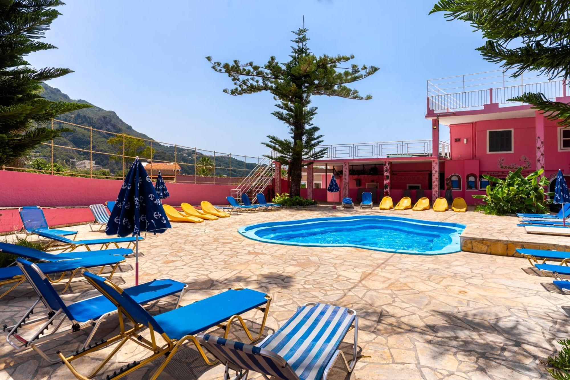 The Pink Palace Hostel Agios Gordios  Exterior photo